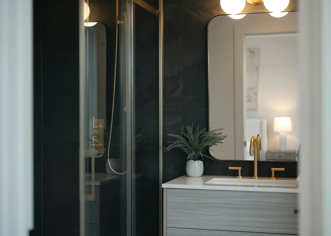 Banyo Dolapları