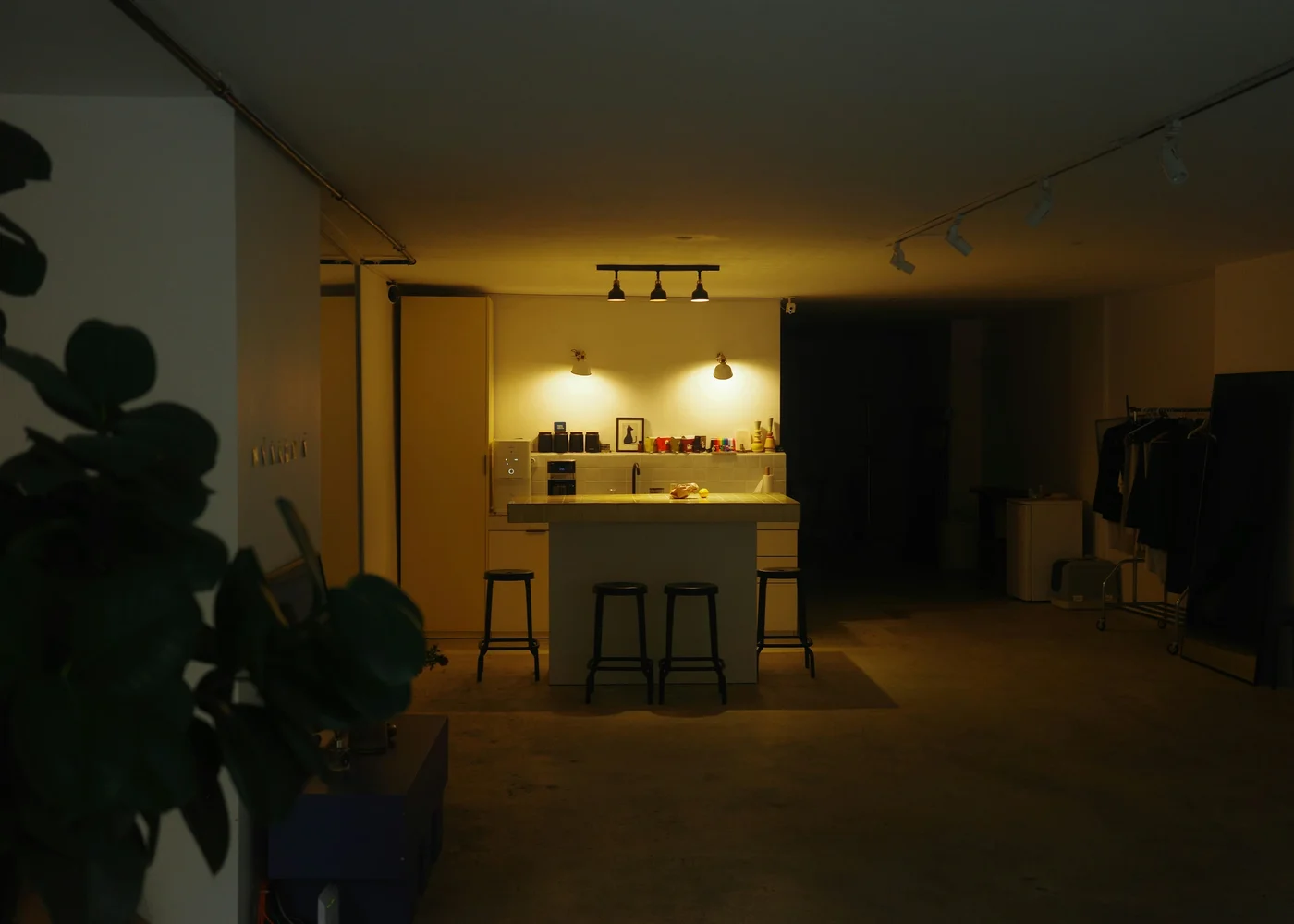 Miro Bar